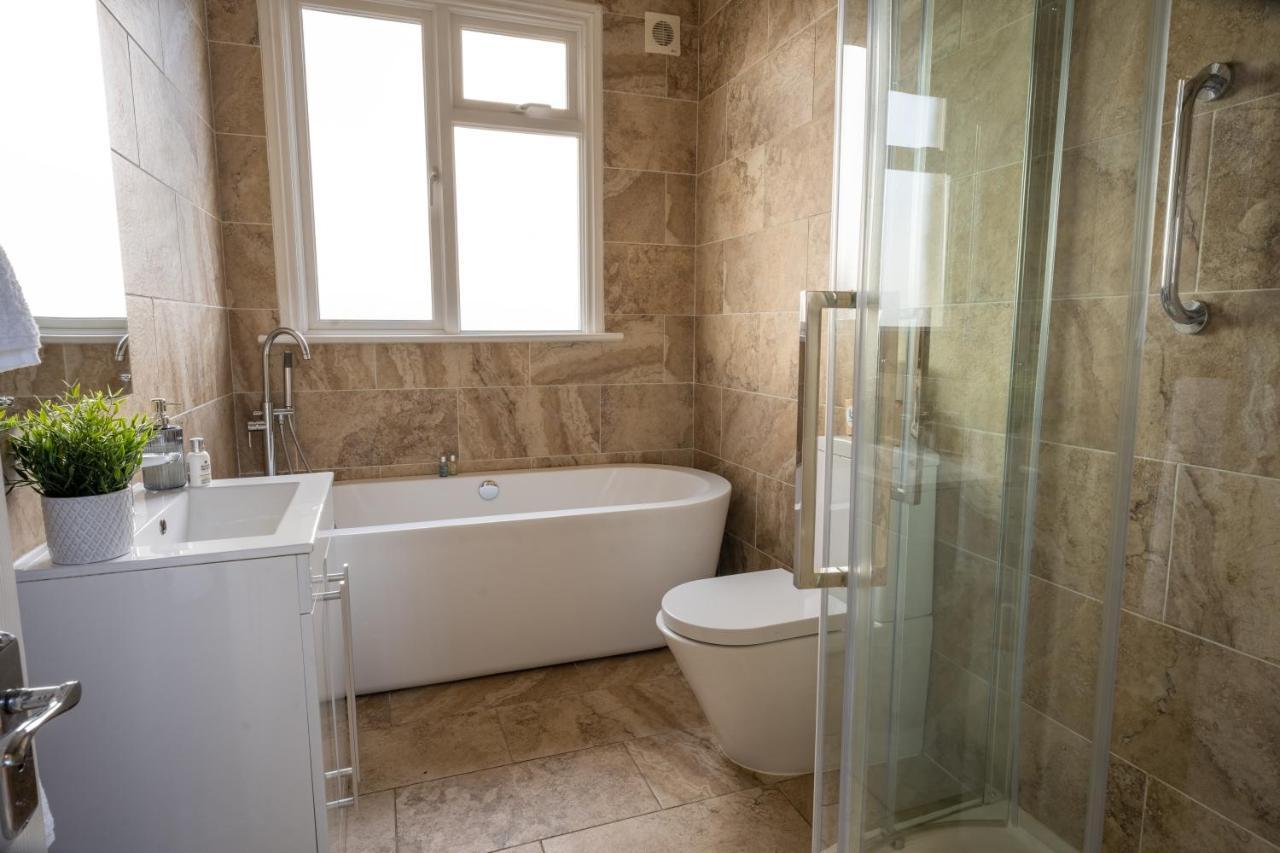 Entire Home In Streatham With Lovely Views & Ultra Fast Wi-Fi Norbury  Екстер'єр фото